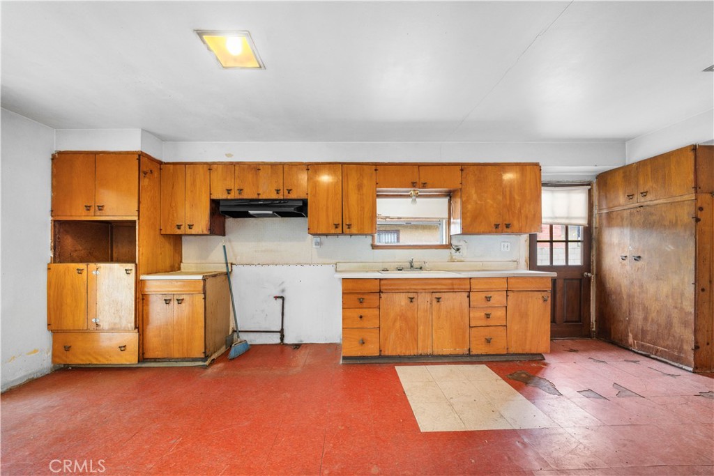 2716 Brighton Avenue