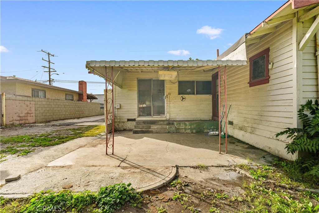 2716 Brighton Avenue