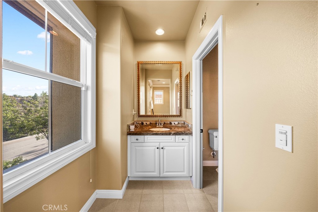 19679 Highland Terrace