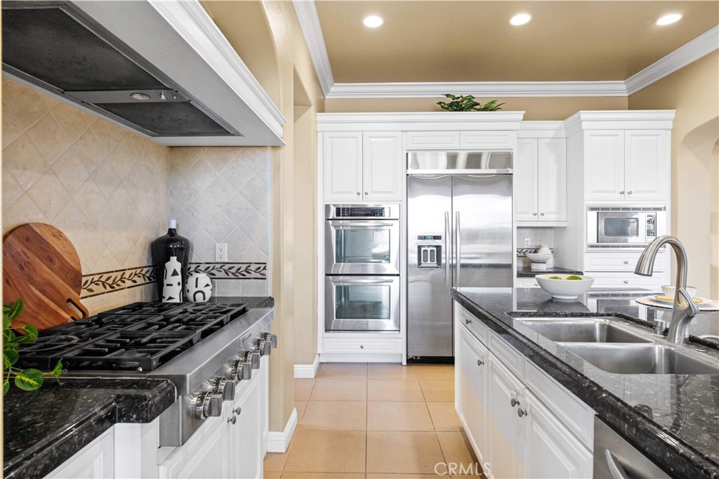 19679 Highland Terrace