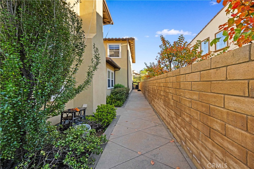 19679 Highland Terrace