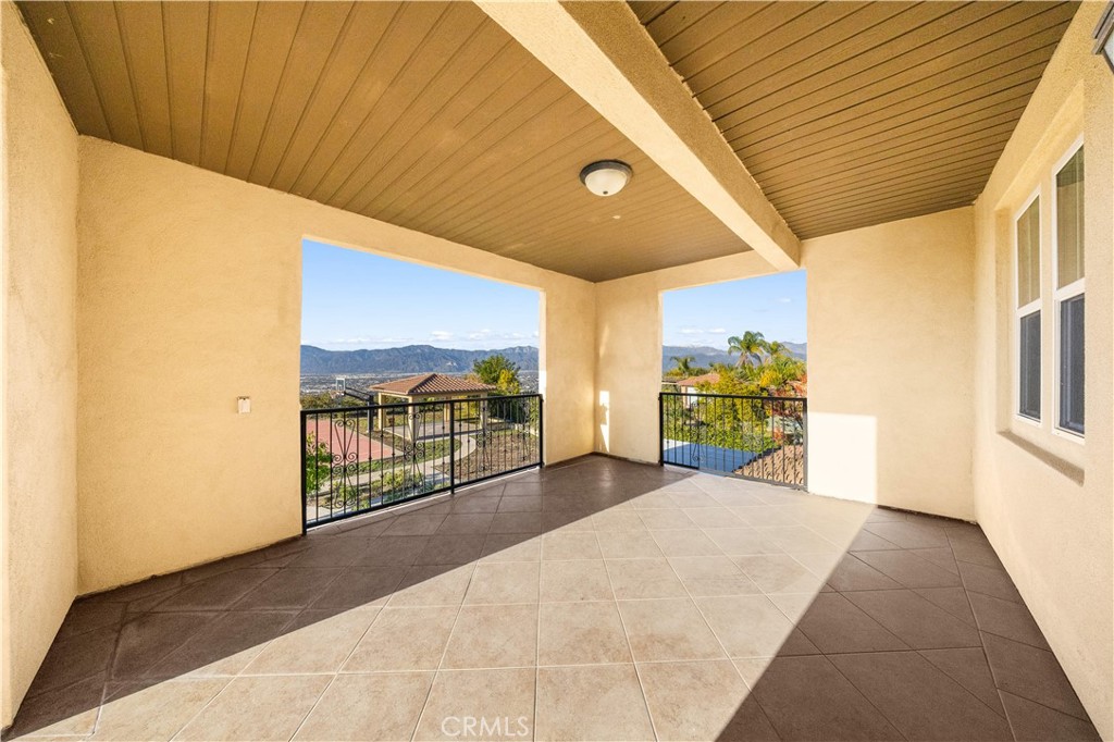 19679 Highland Terrace