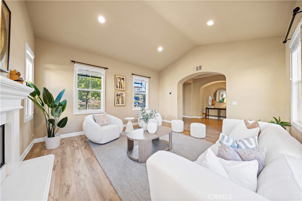 19679 Highland Terrace