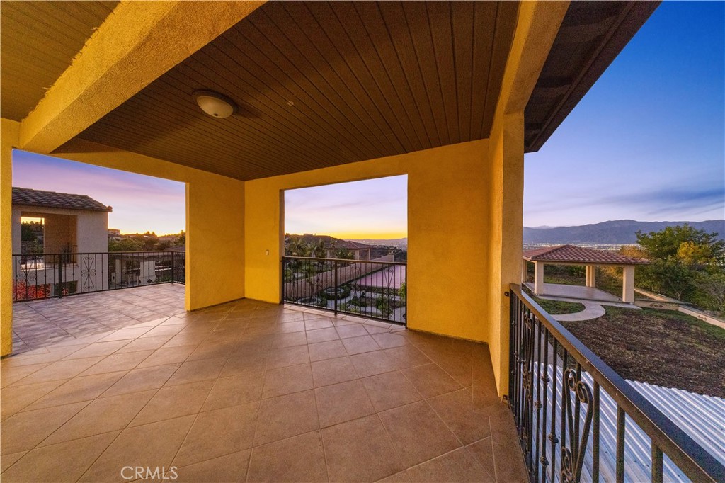 19679 Highland Terrace