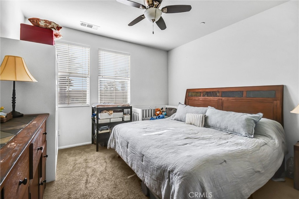 827 E Promenade E