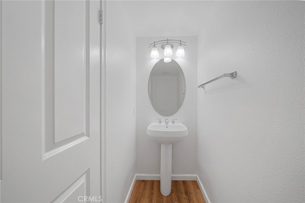 8620 Belford Ave 501