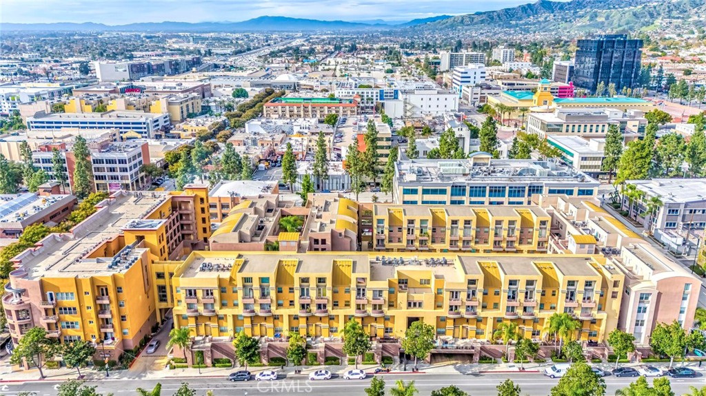 201 E Angeleno Avenue 206