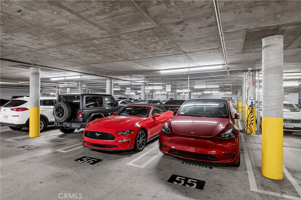 201 E Angeleno Avenue 206