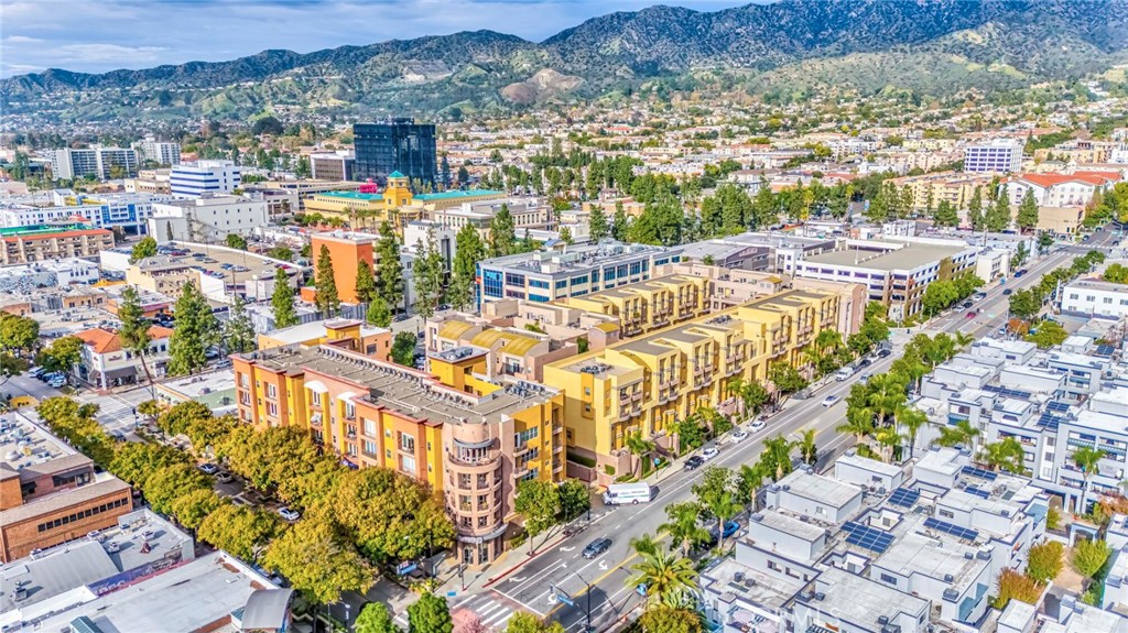 201 E Angeleno Avenue 206