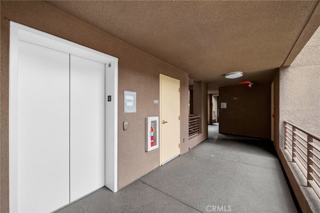 201 E Angeleno Avenue 206