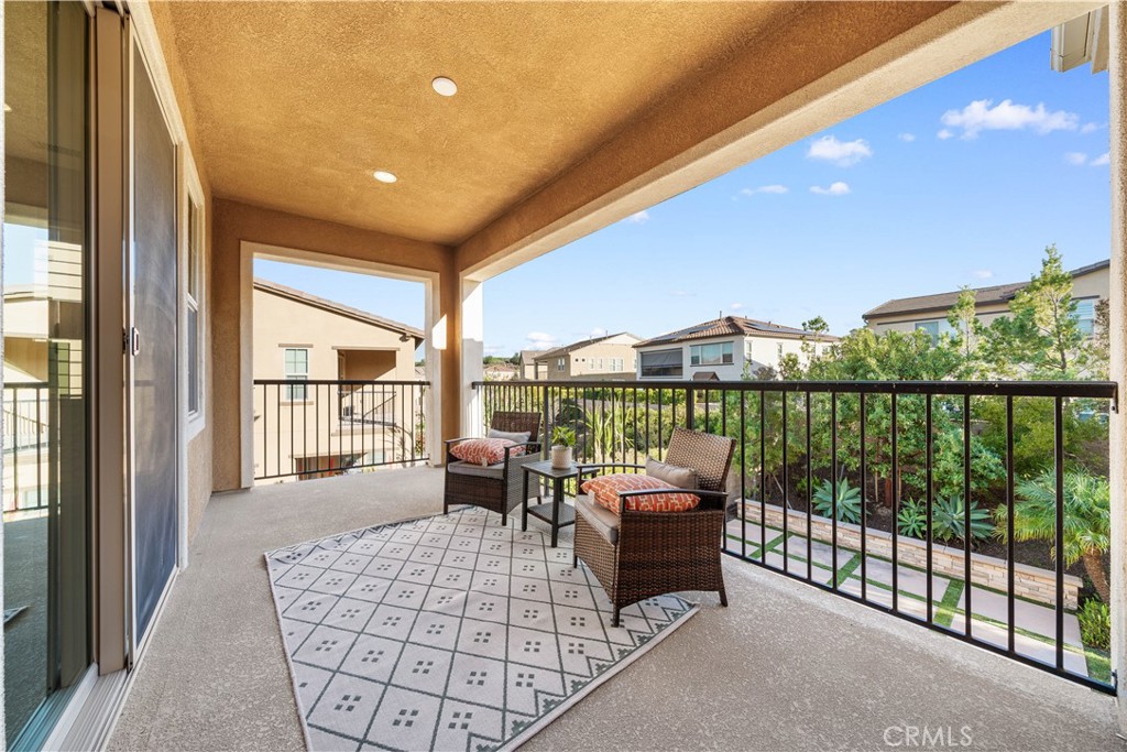6005 Amora Drive