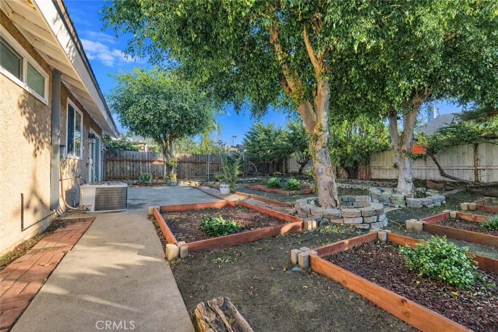 21284 Lycoming Street