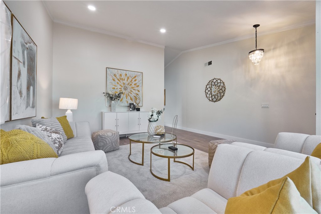 21284 Lycoming Street