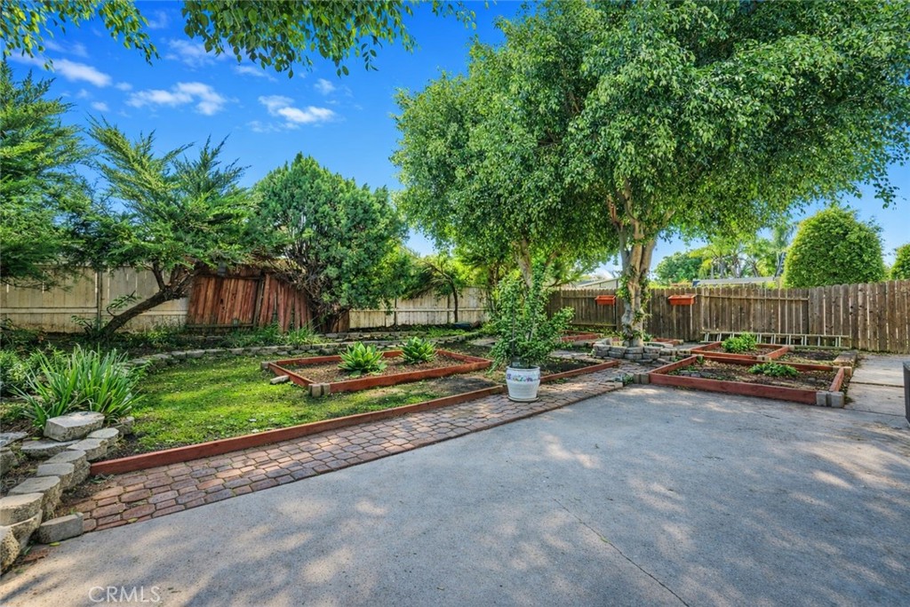 21284 Lycoming Street