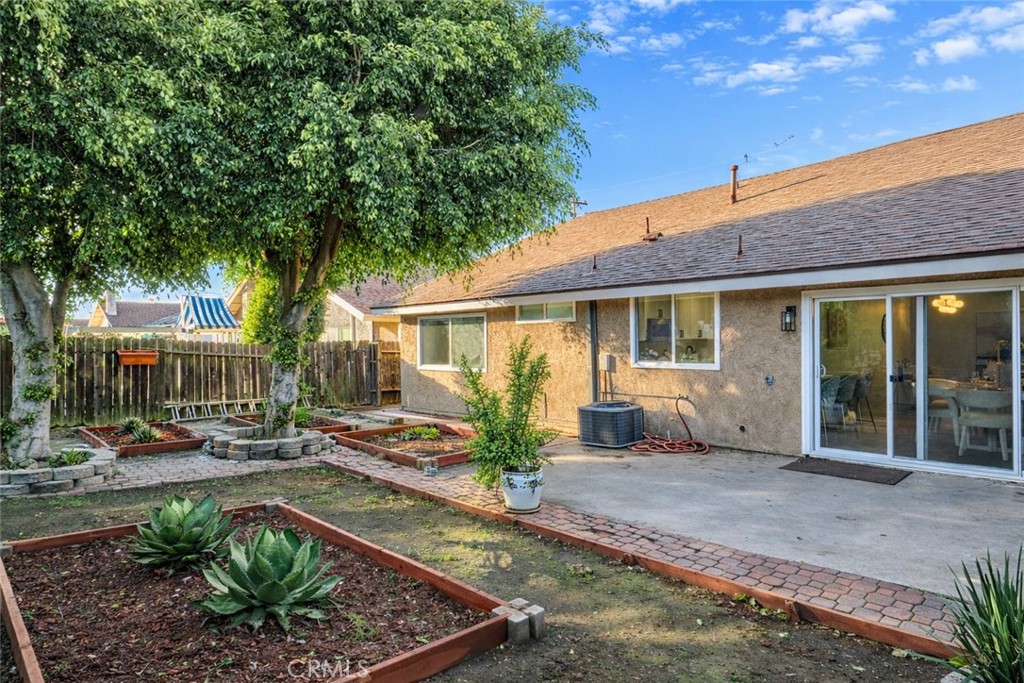 21284 Lycoming Street