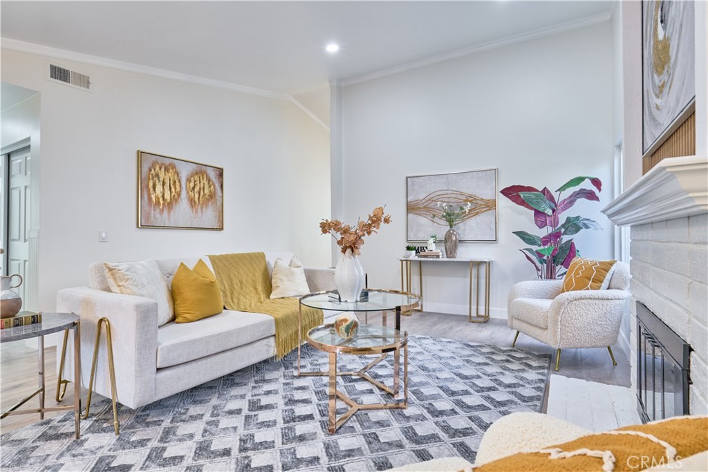 21284 Lycoming Street