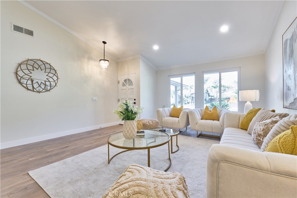 21284 Lycoming Street