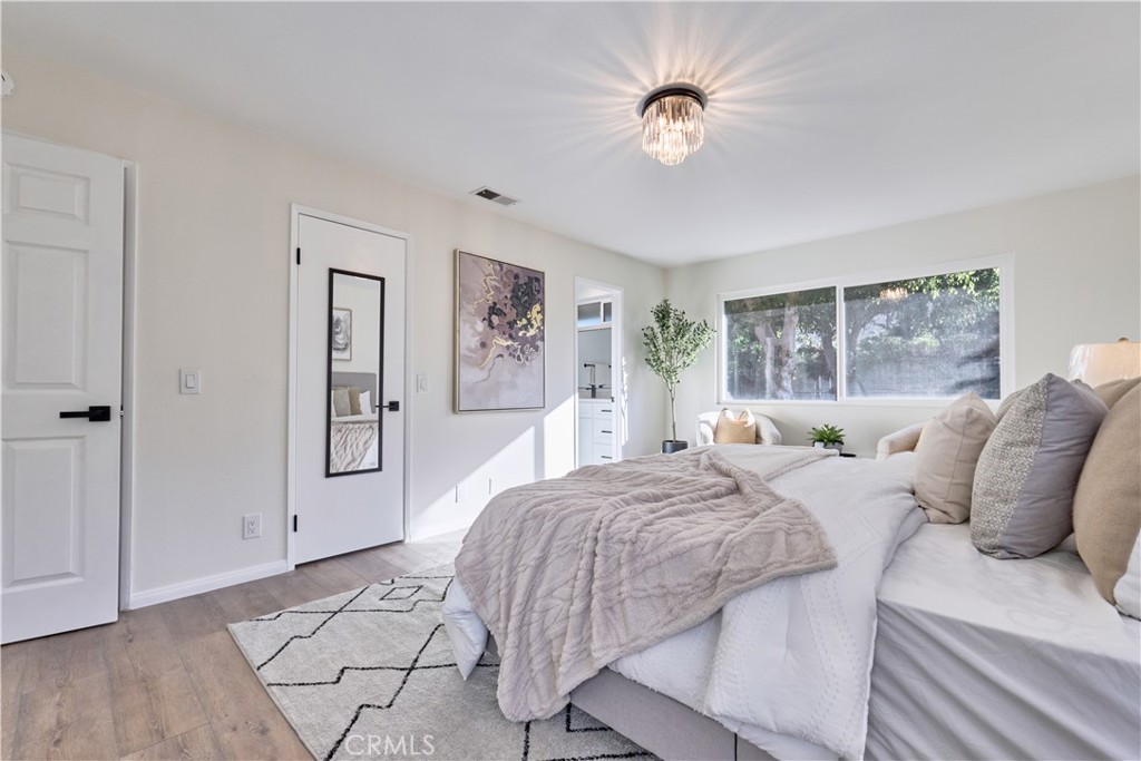 21284 Lycoming Street