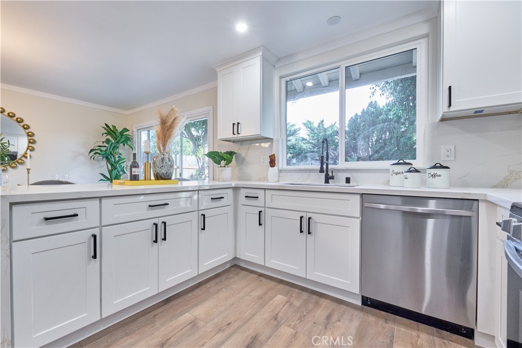 21284 Lycoming Street