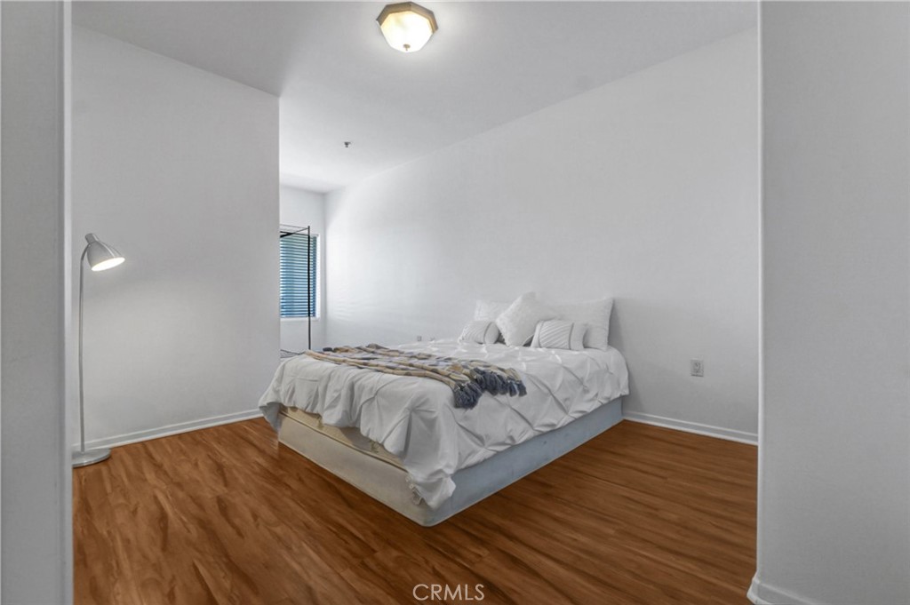 580 W Main Street 318