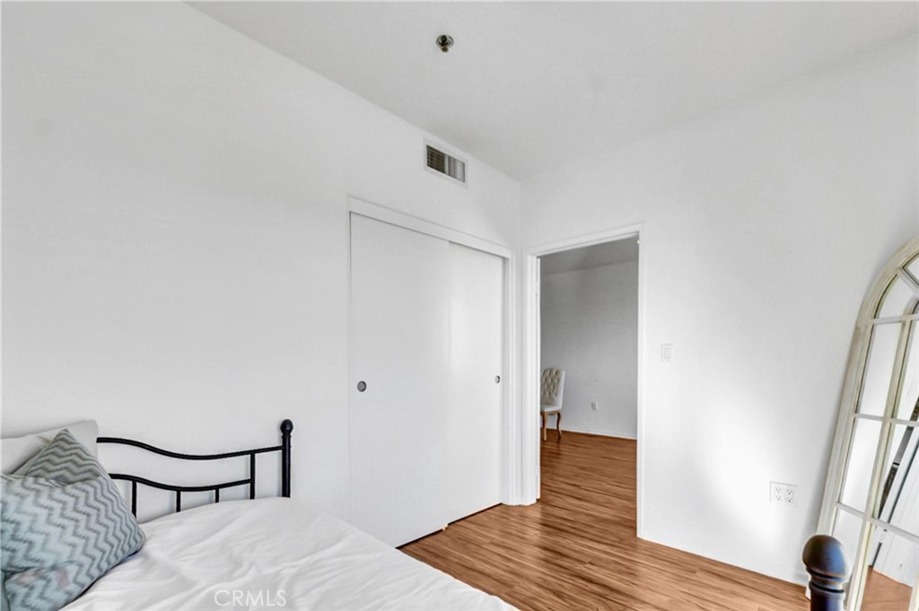 580 W Main Street 318