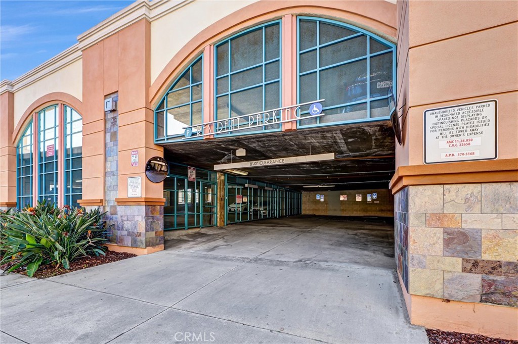 580 W Main Street 318