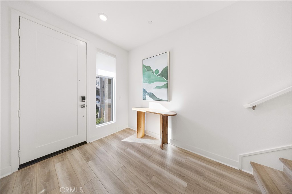 1698 Hollyleaf Terrace