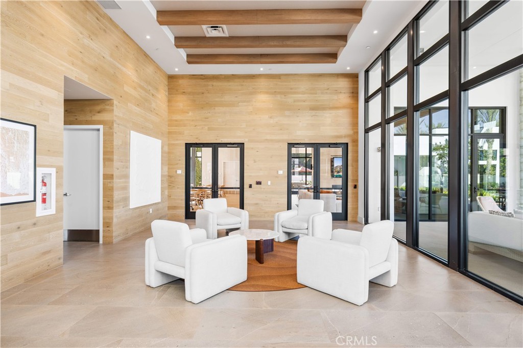 1698 Hollyleaf Terrace