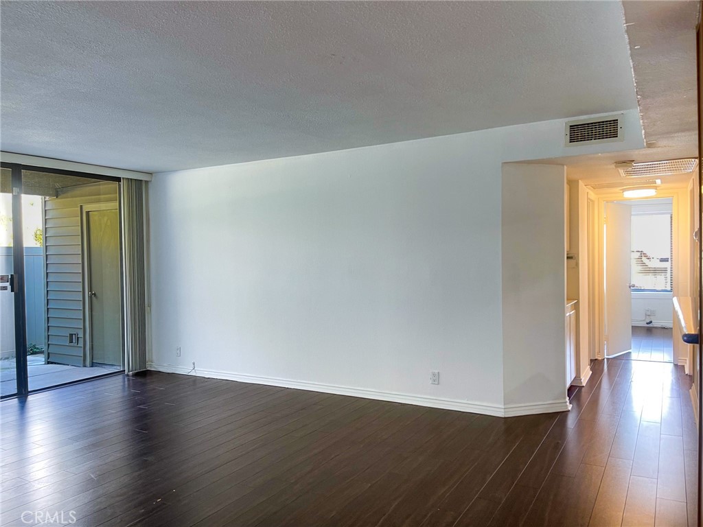 95 Country Mile Road 245