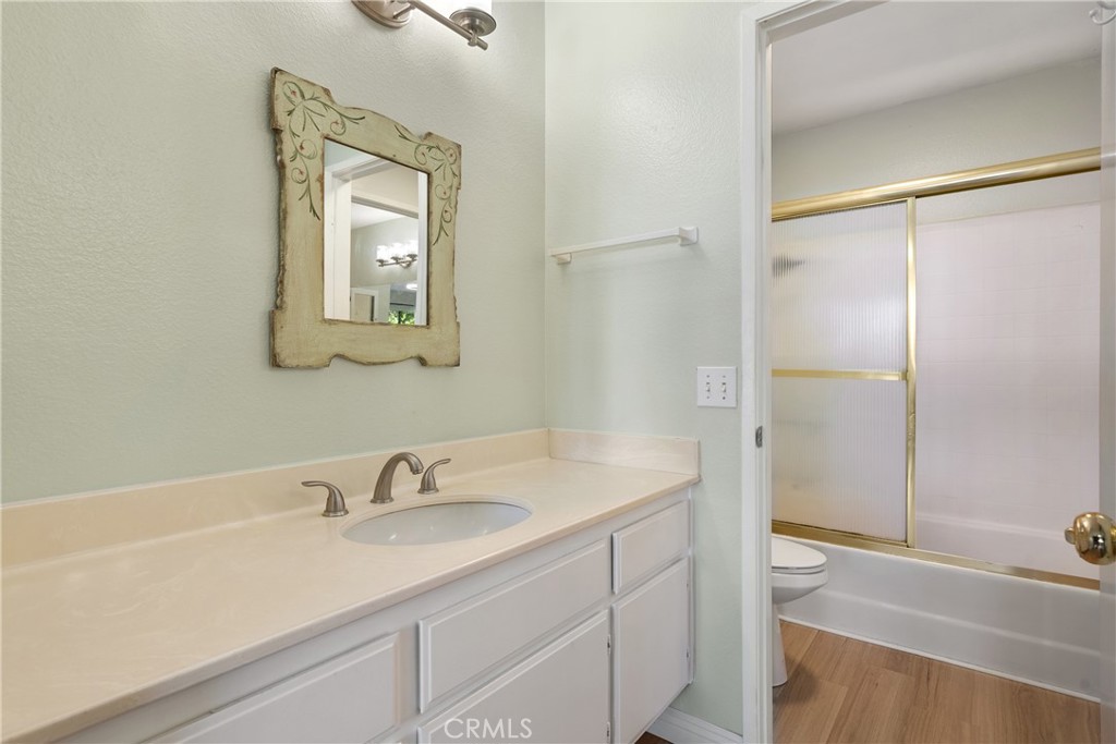 23777 Highland Valley