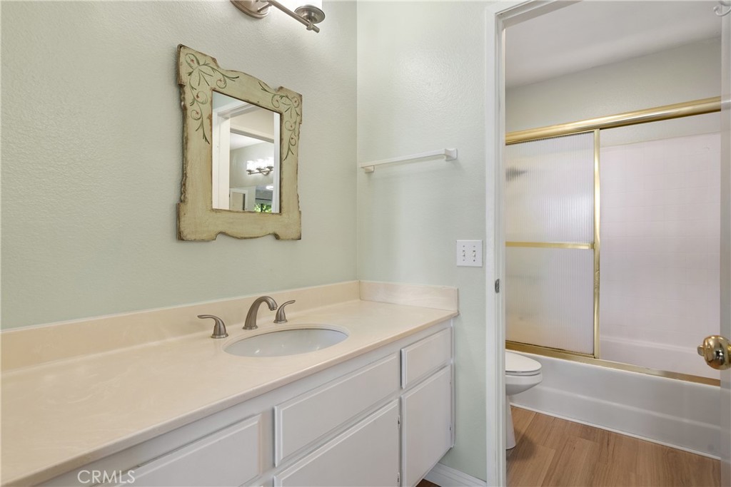 23777 Highland Valley