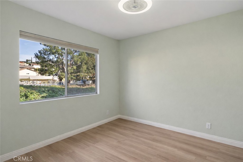 23777 Highland Valley