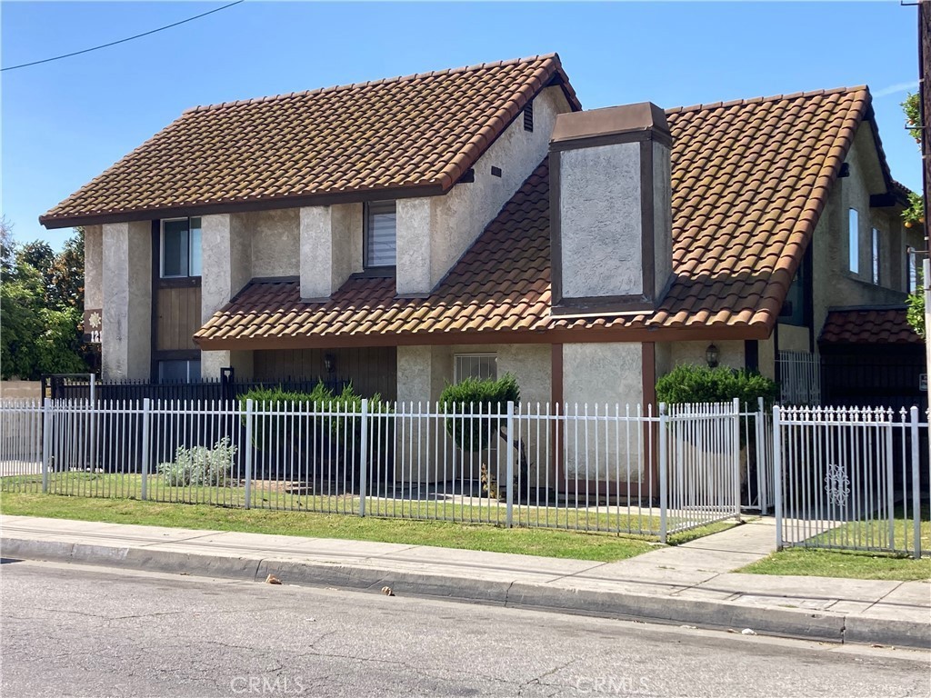 12122 Ferris Road 1