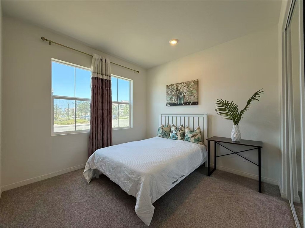 4301 S Malibu Avenue