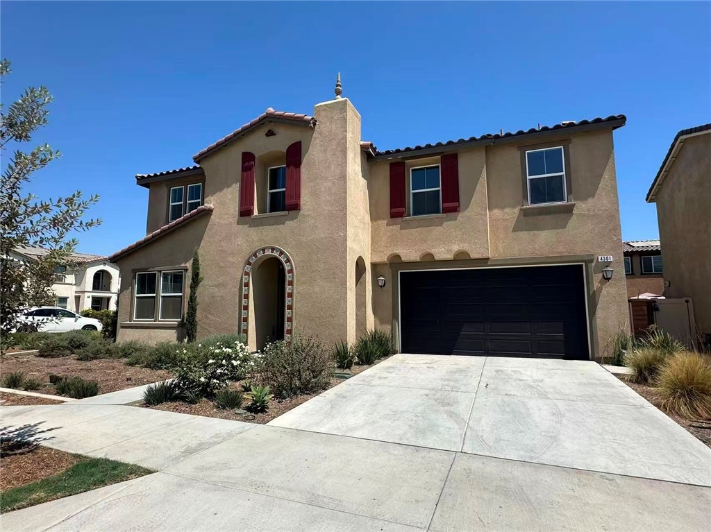 4301 S Malibu Avenue