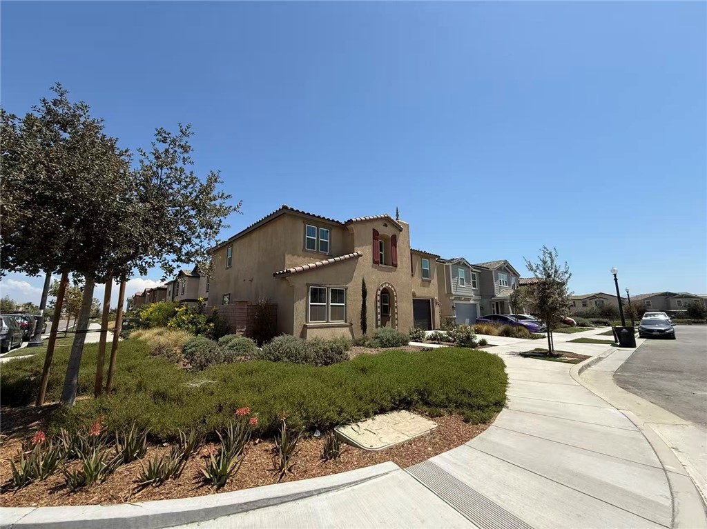 4301 S Malibu Avenue