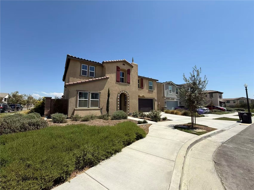 4301 S Malibu Avenue