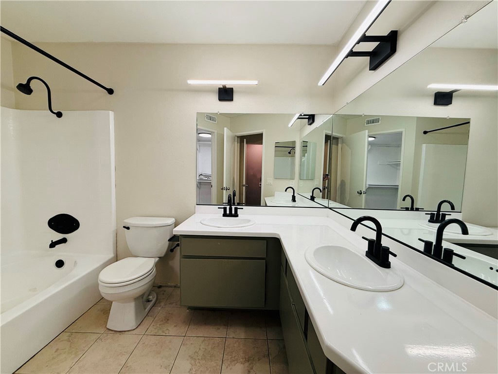 13096 Le Parc 92
