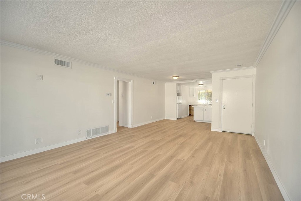 2014 Associated Road 12