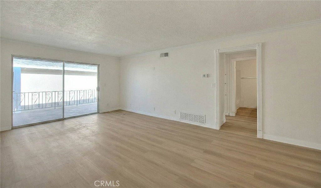 2014 Associated Road 12