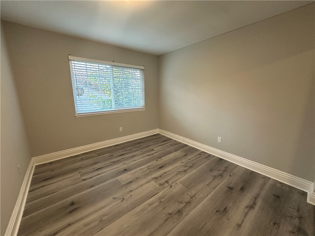 324 Avenida Esplendor