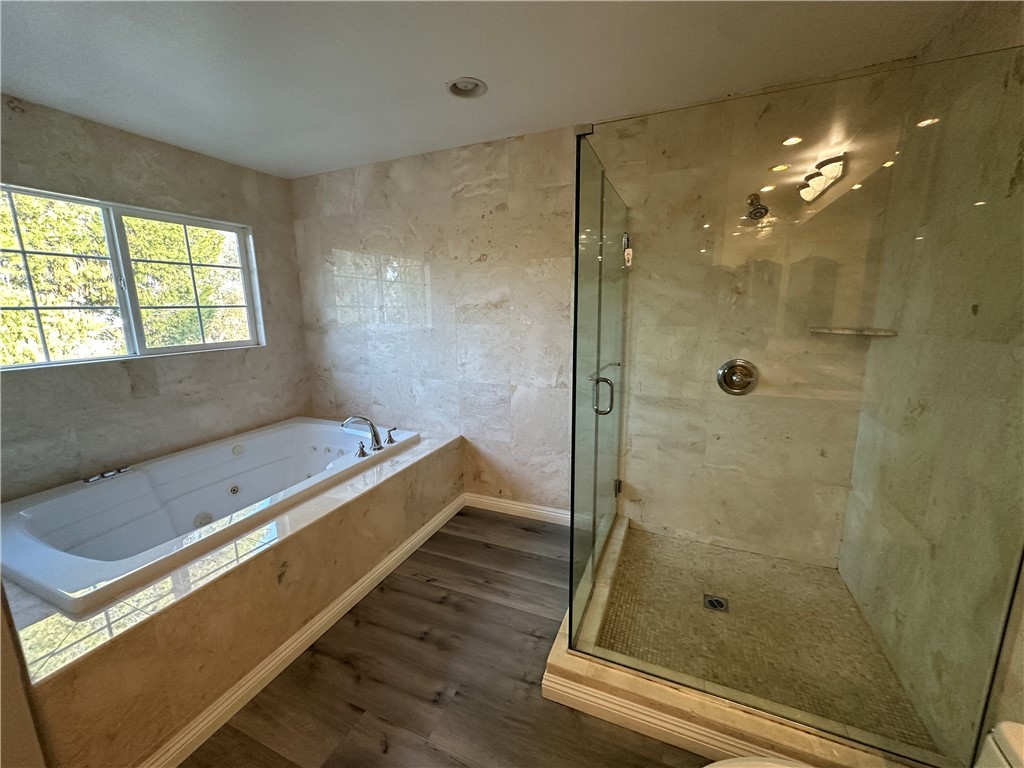 324 Avenida Esplendor