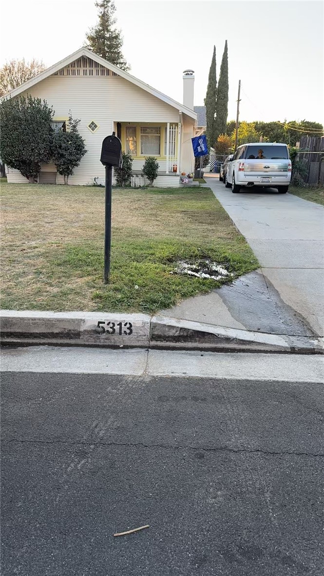 5313 Acacia Street