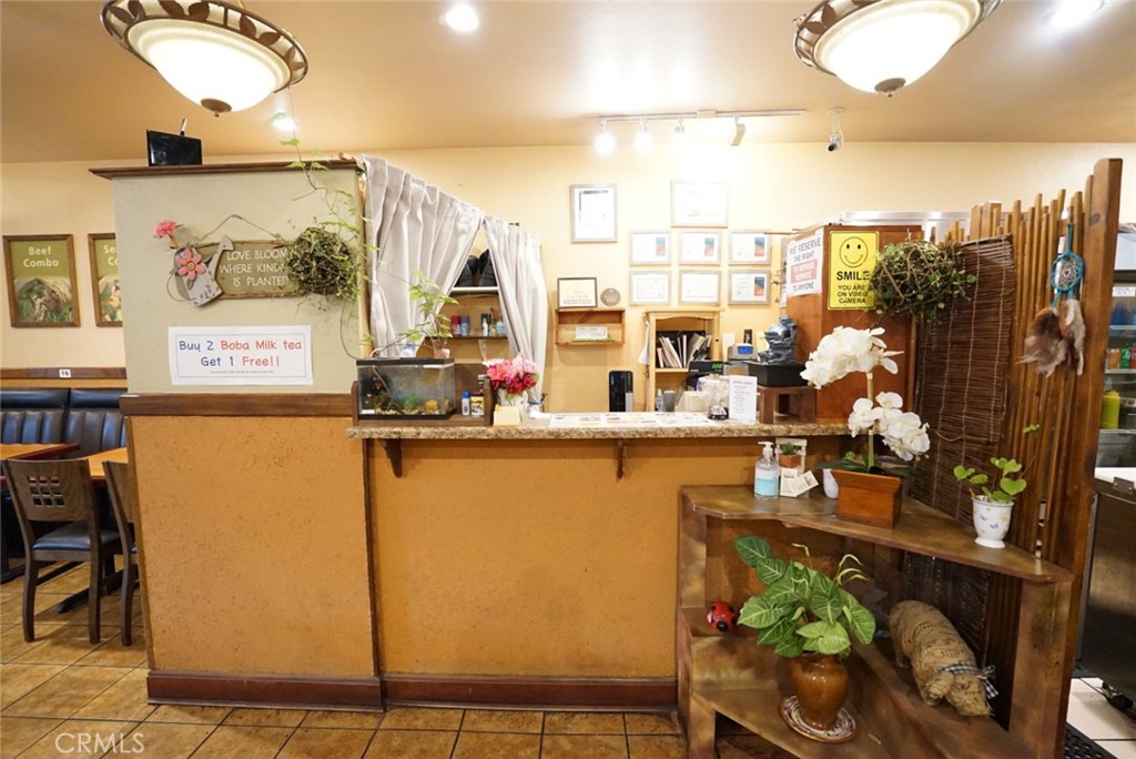 2777 S Diamond Bar Boulevard