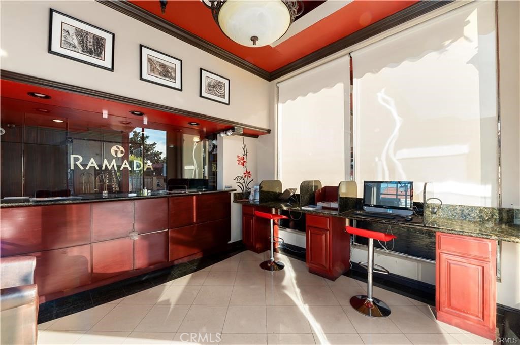 2156 E Colorado Boulevard