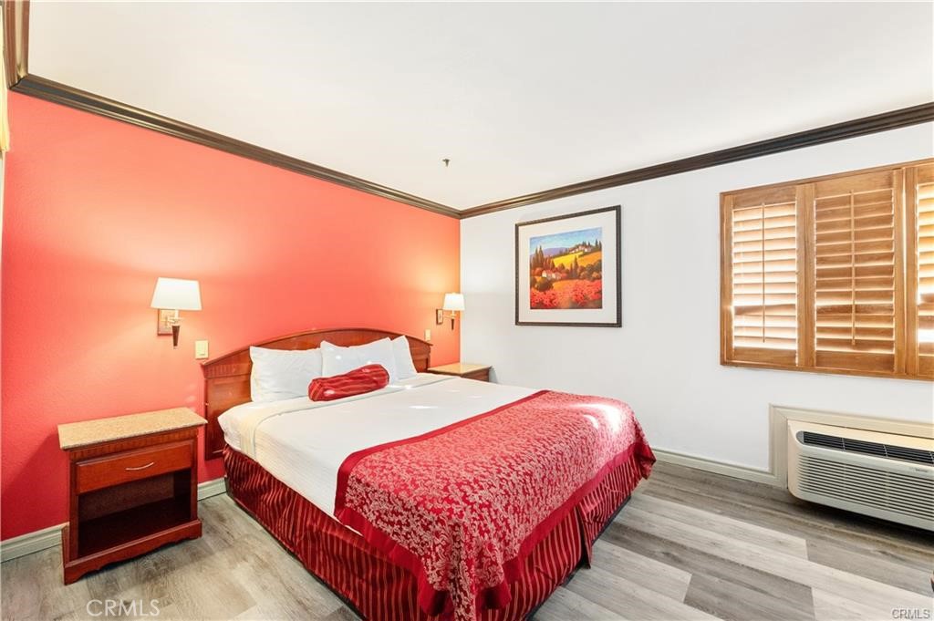 2156 E Colorado Boulevard