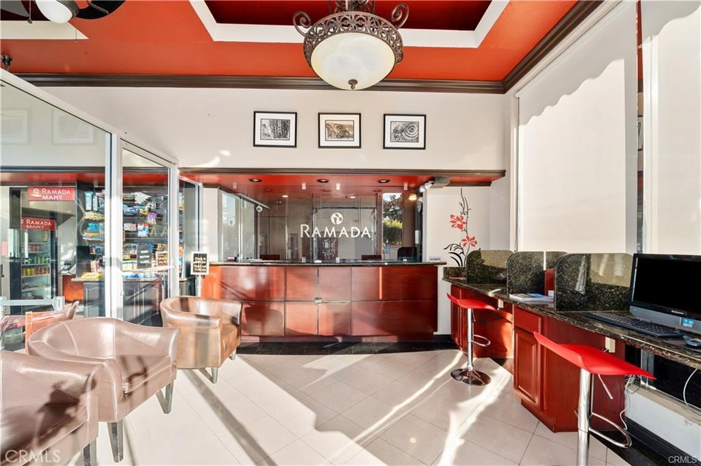 2156 E Colorado Boulevard