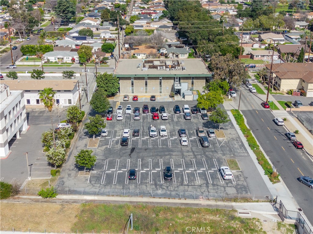 360 E 7th Street