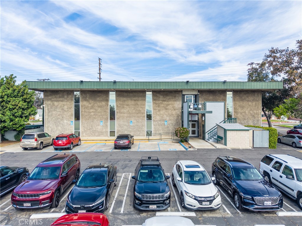 360 E 7th Street