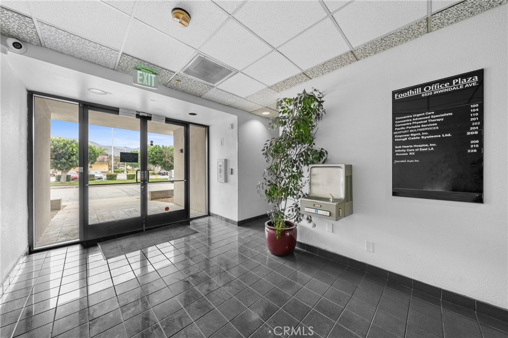 6520 N Irwindale